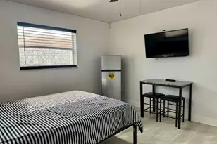 459 SW Byron St, Port Saint Lucie, FL 34983 - Photo 3