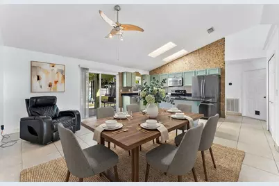 655 SE Ron Rico Terrace, Port Saint Lucie, FL 34983 - Photo 5