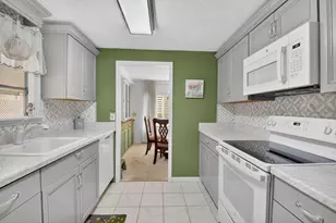 36001 Dron Bay, Boynton Beach, FL 33436 - Photo 7