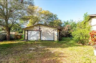 2935 Middle Rd, Fort Pierce, FL 34981 - Photo 17