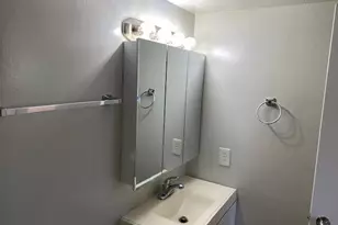 550 SW 2nd Ave, Boca Raton, FL 33432 - Photo 11