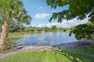 7 N Greenway Unit, Royal Palm Beach, FL 33411 - Photo 21