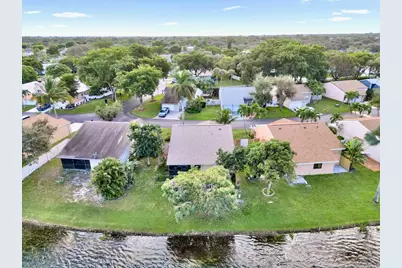 32 Buxton Lane, Boynton Beach, FL 33426 - Photo 9