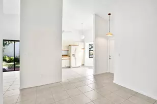 32 Buxton Ln, Boynton Beach, FL 33426 - Photo 21