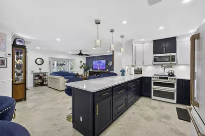 17152 W Sycamore Drive, Loxahatchee, FL 33470 - Photo 11