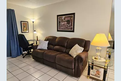 2950 Crosley Drive E, Unit #C, West Palm Beach, FL 33415 - Photo 7