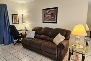 2950 Crosley Dr E, West Palm Beach, FL 33415 - Photo 7