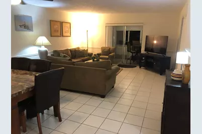 421 SW Natura Avenue, Unit #E, Deerfield Beach, FL 33441 - Photo 9