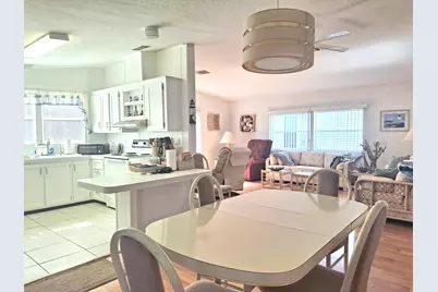 8504 Gallberry Circle, Port Saint Lucie, FL 34952 - Photo 9