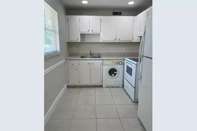 472 Saxony J, Delray Beach, FL 33446 - Photo 5