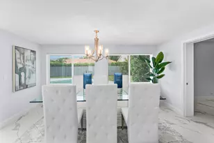 465 NW 11th St, Boca Raton, FL 33432 - Photo 13