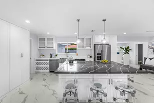465 NW 11th St, Boca Raton, FL 33432 - Photo 17