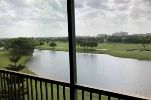 3300 W Rolling Hills Cir, Davie, FL 33328 - Photo 1