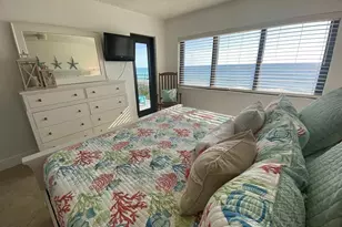 10102 S Ocean Dr, Jensen Beach, FL 34957 - Photo 17