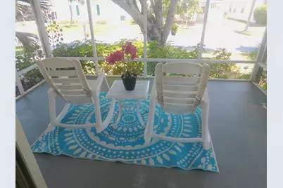 376 Seahorse Terrace, Fort Pierce, FL 34982 - Photo 9