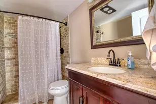 4465 Luxemburg Ct, Lake Worth, FL 33467 - Photo 9