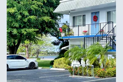 2400 Lake Osborne Drive, Unit #102, Lake Worth Beach, FL 33461 - Photo 3