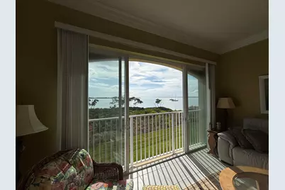 29 Harbour Isle Drive W, Unit #201, Fort Pierce, FL 34949 - Photo 15