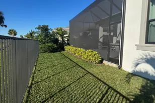 9933 Migration Pt, Palm Beach Gardens, FL 33412 - Photo 31