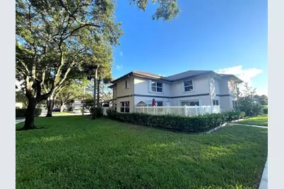 7 Amherst Court, Unit #A, Royal Palm Beach, FL 33411 - Photo 3