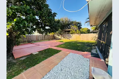 1659 Magnolia Dr Lane, West Palm Beach, FL 33417 - Photo 3