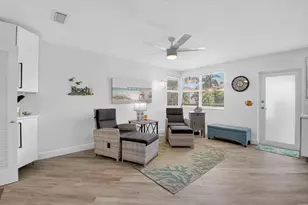 930 Osceola Dr, Boca Raton, FL 33432 - Photo 7