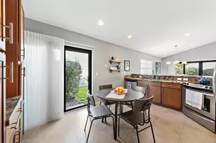 2512 La Cristal Cir, Palm Beach Gardens, FL 33410 - Photo 7