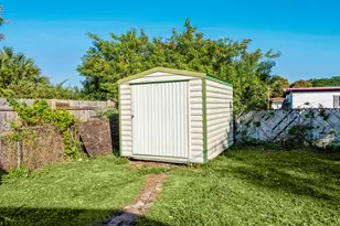 1349 9th St, West Palm Beach, FL 33401 - Photo 25