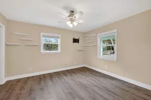 607 SE Cortez Ave, Stuart, FL 34994 - Photo 11