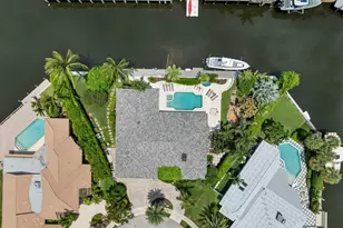 830 NE Boca Bay Colony Dr, Boca Raton, FL 33487 - Photo 3