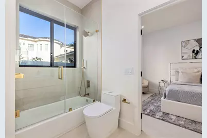 1740 SW 2nd Avenue, Boca Raton, FL 33432 - Photo 27
