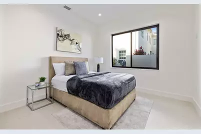 1740 SW 2nd Avenue, Boca Raton, FL 33432 - Photo 29