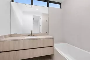 1099 NE 4th Ave, Boca Raton, FL 33432 - Photo 45