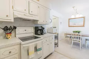 228 Hibiscus Ave, Lauderdale by the Sea, FL 33308 - Photo 11