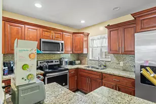13150 NW 10th Ave, North Miami, FL 33168 - Photo 7