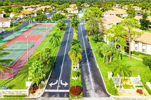 325 Knotty Pine Cir, Greenacres, FL 33463 - Photo 29