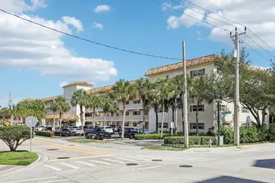 200 E Royal Palm Road, Unit #304, Boca Raton, FL 33432 - Photo 1