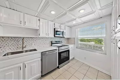 155 Yacht Club Drive, Unit #405, North Palm Beach, FL 33408 - Photo 3