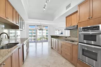99 SE Mizner Boulevard, Unit #Ph 40, Boca Raton, FL 33432 - Photo 13