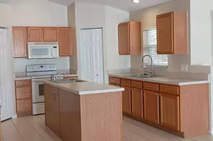 2510 SW Chestnut Ln, Port Saint Lucie, FL 34953 - Photo 11