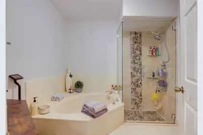 3875 Circle Lake Drive, West Palm Beach, FL 33417 - Photo 17