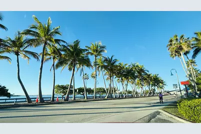 2102 Lake Osborne Drive #15, Lake Worth, FL 33461 - Photo 31