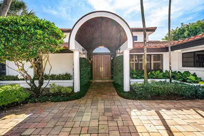 112 Glenbrook Court, Atlantis, FL 33462 - Photo 9