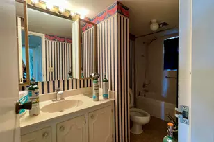 3661 Via Poinciana, Lake Worth, FL 33467 - Photo 5