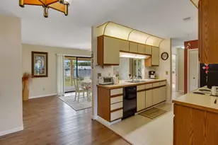 2543 SE Price Ct, Port Saint Lucie, FL 34953 - Photo 13