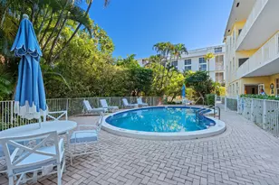 127 Peruvian Ave, Palm Beach, FL 33480 - Photo 17