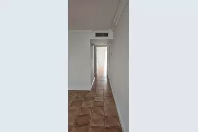 186 Burgundy D, Delray Beach, FL 33484 - Photo 9