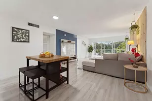 3150 N Palm Aire Dr, Pompano Beach, FL 33069 - Photo 3