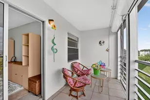 4008 Hythe A, Boca Raton, FL 33434 - Photo 23