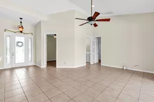 4100 Chablis St SW, Vero Beach, FL 32968 - Photo 11